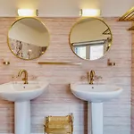 La Planete 612 - Vue Capitole *