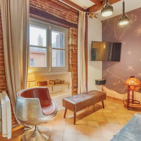 La Planete 612 - Vue Capitole Apartment *