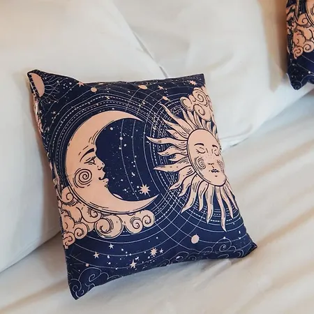 La Planete 612 - Vue Capitole Apartment *